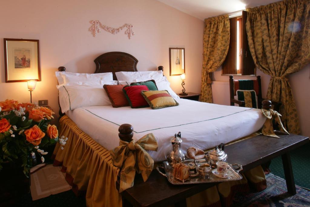 Hotel Castello Miramare Formia Pokoj fotografie