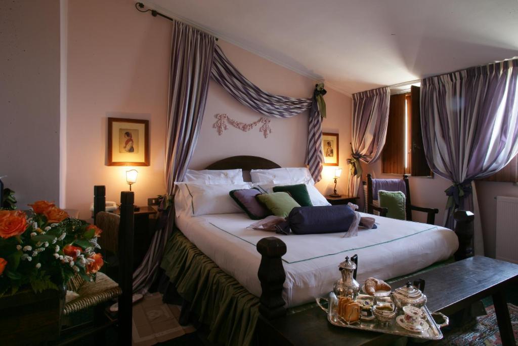 Hotel Castello Miramare Formia Pokoj fotografie